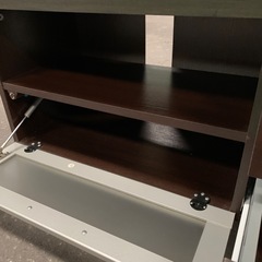 キャスター付きテレビ台　ブラウン　の画像