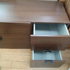 ★リユースのサカイつくば店★TK7272 IKEA ローチェスト ダークブラウン H57×D41×W118 クリーニング済みの画像