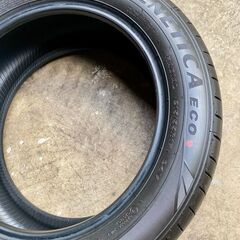 KENDA KENETICA ECO 215/55R17 94V 中古タイヤ4本セットの画像