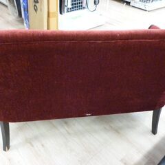ジモティー割引🏷️【ジャングルジャングル 岸和田和泉インター店】アダル 二人掛けソファ レッド 和泉市 堺市 岸和田市 泉大津市 高石市 泉北郡忠岡町の画像