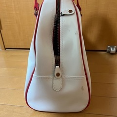 ミッキーマウス マジソンバッグの画像