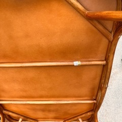 フィリピン製の座卓の画像