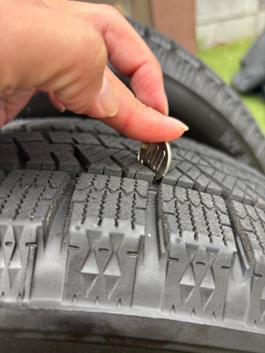 【受取者決定】スタッドレス(ブリザック・205/60R16)　