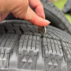 スタッドレス(ブリザック・205/60R16)　の画像