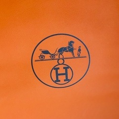 エルメス　HERMES 手提げ紙袋　持ってるだけで気品がありますの画像