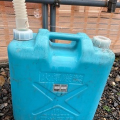 【⭐️お話し中です⭐️】18L ポリタンク　3つセットの画像