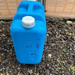 【⭐️お話し中です⭐️】18L ポリタンク　3つセットの画像