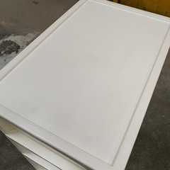 プラスチック製収納チェスト　4段の画像