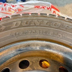 スタッドレスタイヤ　鉄チン　14インチ
の画像