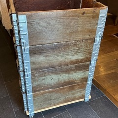 ヴィンテージバーンウッド　スタッキングラック　木箱の画像