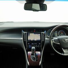 😉自社ローン😉人気車種ハリアーの黒色が入庫😎しかもハイブリッド🤩の画像