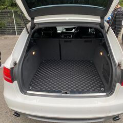 平成23年|アウディ|Ａ4アバント|2.0TFSI S ラインパッケージの画像