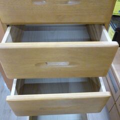 ジモティー割引🏷️【ジャングルジャングル 岸和田和泉インター店】7段チェスト ナチュラル 木製 和泉市 堺市 岸和田市 泉大津市 高石市 泉北郡忠岡町の画像