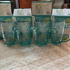 値下げ中　
コップ４つセット の画像