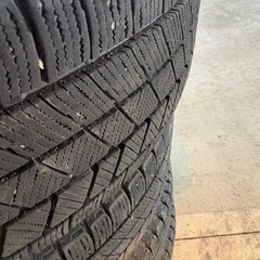 スタッドレスタイヤ　鉄チン15インチ
　の画像