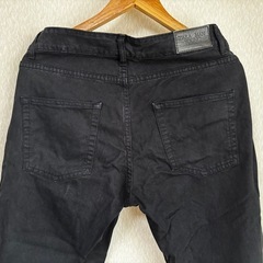 ZARA 黒　パンツ　ズボンの画像