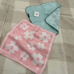 INEDなど新品ハンカチ4枚の画像