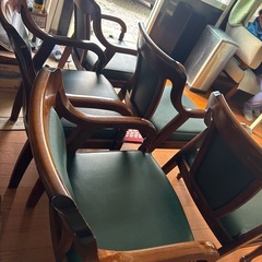 椅子5個セットの画像