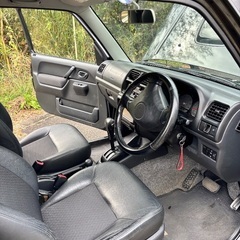 ジムニーの画像