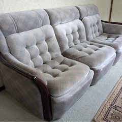 【ソファ】3人掛け＋2人掛け 組み合わせ自由 布張り グレー系チェック 肘掛け付き 日本製 リビング 応接 二世帯 来客用の画像