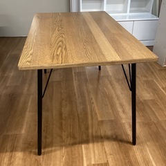 ダイニングテーブル（アイアンパイプ脚）【町田市再生家具】252341の画像