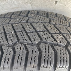 プリウス他　コンチネンタル　
スタッドレス4本　の画像