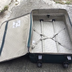 ◆無料◆特大スーツケース　代理出品の画像
