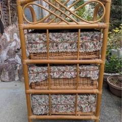 【ラタン】籐 ラタン チェスト 3段 収納 キャスター付き かご バスケット 引き出し ナチュラル アジアン 籐家具 収納ラック ワゴン シェルフ フラワー柄内布付 リビング 玄関 洗面所 脱衣所 小物 衣類 収納 北欧風 レトロ ヴィンテージ インテリア かわいいの画像