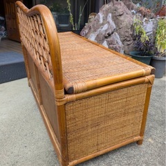 【実用】藤 ラタン 腰掛け 収納ベンチ 背もたれ付き 椅子 スツール 収納ボックス チェスト ソファ 籐家具 インテリア 玄関ベンチ リビング 収納付き 腰掛け椅子の画像