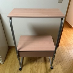 訳あり パソコンラック の画像