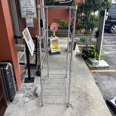 【スチールラック 4段】※一部歪みあり※クリーニング済み【管理番号11311】町の画像