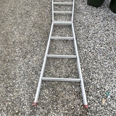 3段脚立　高さ110cmの画像