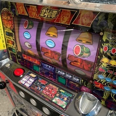 通電未確認　鍵なし　コインなし　スロット台　北斗の拳の画像