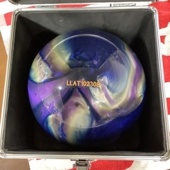 万代店　Round1 ボウリングボール 10ポンド ラウンドワンの画像