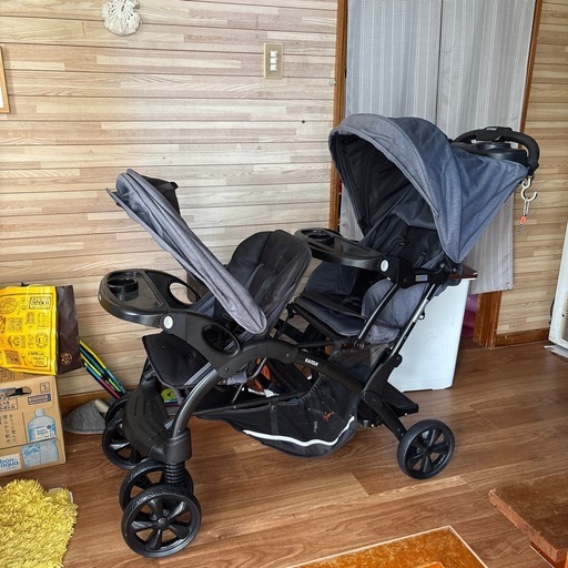 縦型
ツインベビーカー