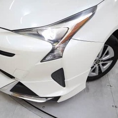 【自社ローン対応】トヨタ プリウス 　Ｓ　スマートキー　LEDヘッドライト　Bluetoothの画像