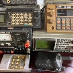 アマチュア無線機器の画像
