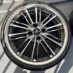 クレンツェアクエルドの画像