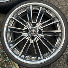 クレンツェアクエルドの画像