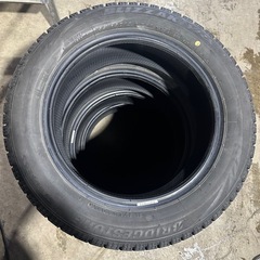 ブリヂストン　スタッドレスタイヤ　155/65/14  VRX バリ山の画像
