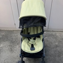 AB型ベビーカー(レインカバー・フットカバー付き)の画像
