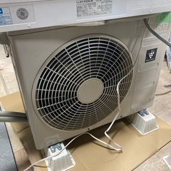 【ジモティー割】SHARP 2022年製 2.2kw 6〜8畳 ルームエアコン（ID1577）の画像