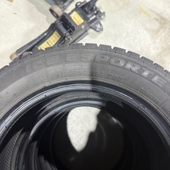 アイスエスポルテ スタッドレス　155/65R14750の画像