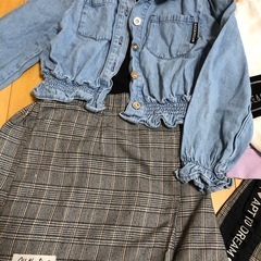 140他女児服セットの画像