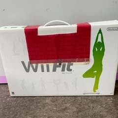 新品　未使用　Nintendo Wii 本体とWii Fitのセット  フィットネスの画像