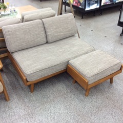 【unicoのアルベロシリーズ】 2人掛けソファ ウニコ　unico　ミサワ　アルベロ　ALBERO　オットマン付き ソファ 布製　木枠フレーム：グレー/ベージュの画像