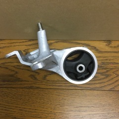  ダイハツ　コペン　エンジンマウント❗️の画像