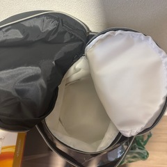 二層式の化粧ポーチの画像