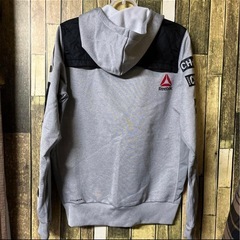 Reebok  リーボック  パーカーの画像