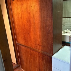 キッチン　食器棚　収納の画像